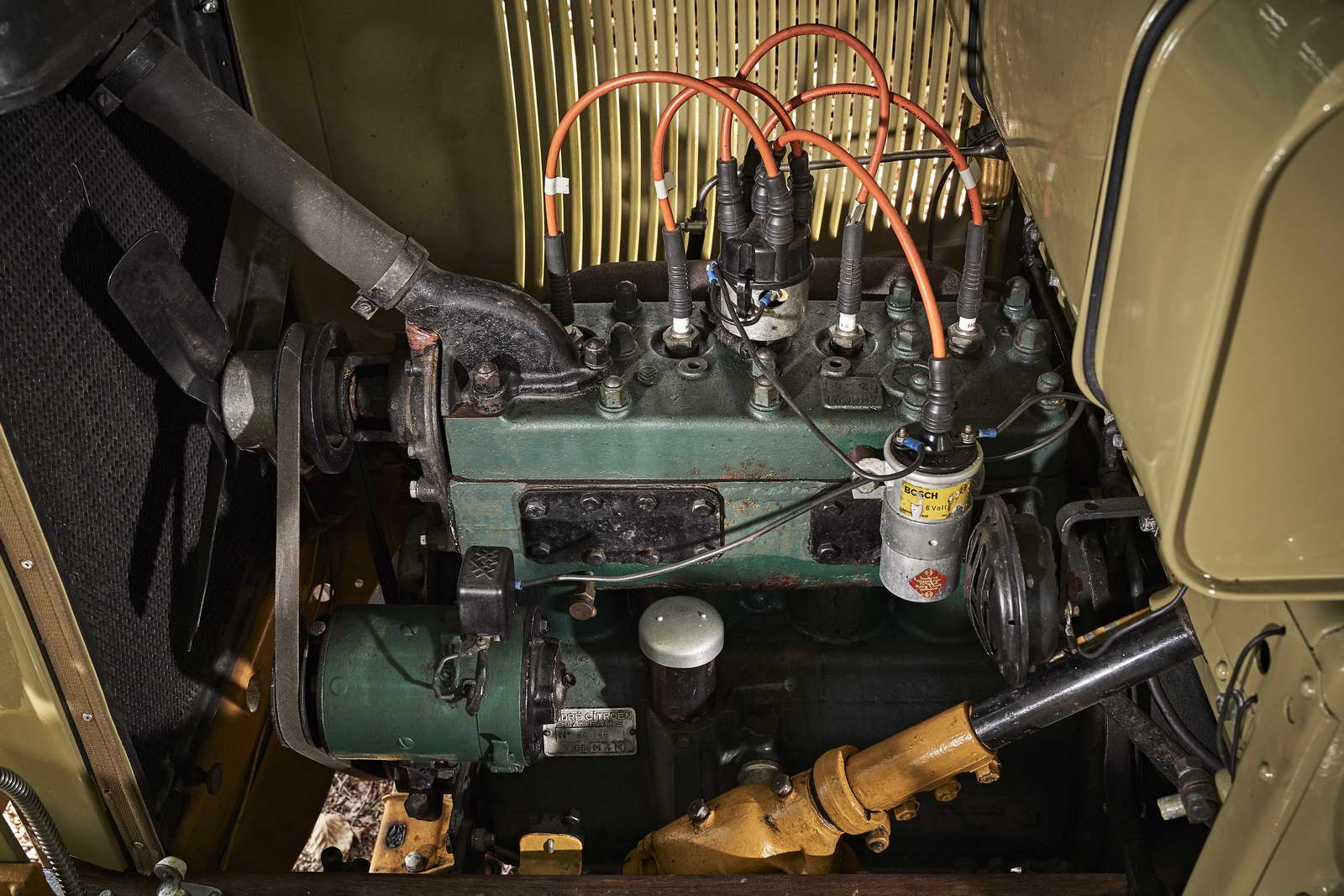 Citroen Kegresse Halbkettenfahrzeug